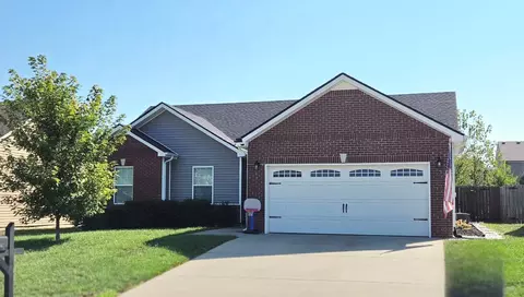603 Hollow Crst, Clarksville, TN 37042