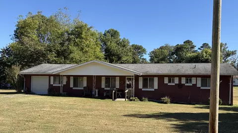 36 Dove St, Monteagle, TN 37356