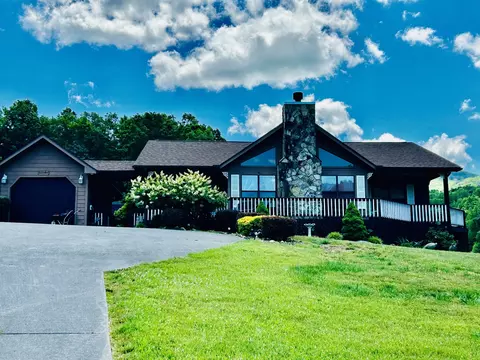 3653 Boxwood Ln, Sevierville, TN 37862
