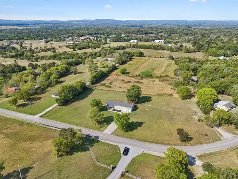 5848 Morgan Rd, Rockvale, TN 37153