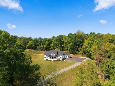 Other - 112 Berry Rd, Dickson, TN 37055 photo 2 of 15