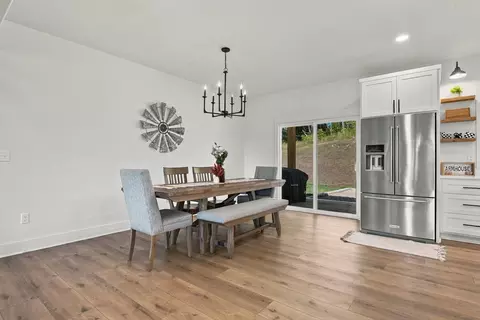 Dining - 112 Berry Rd, Dickson, TN 37055 photo 2 of 2