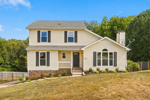 2651 Elkmont Dr, Clarksville, TN 37040