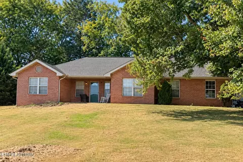 1449 Double D Dr, Sevierville, TN 37876