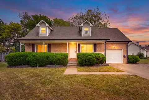 171 Kings Deer Dr, Clarksville, TN 37042