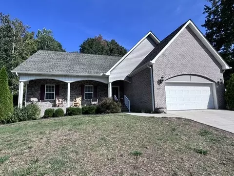 339 Shadows Lawn Dr, Athens, TN 37303