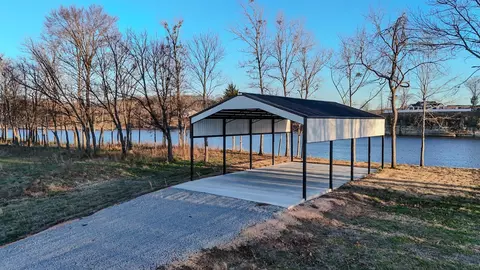 1240 Waterway Dr, Bath Springs, TN 38311