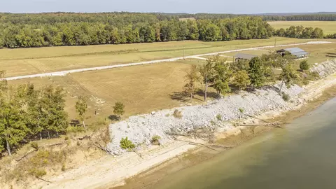 1462 Waterway Dr, Bath Springs, TN 38311