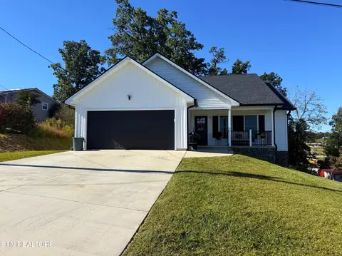 80 Polly Anna Dr, Mosheim, TN 37818