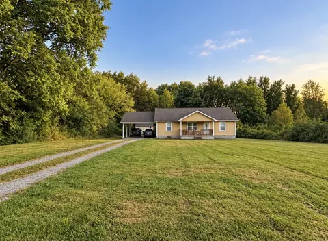 1660 Midway Rd, Smithville, TN 37166