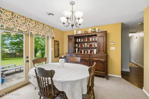 8012 Sharp Rd, Powell, TN 37849 photo 6