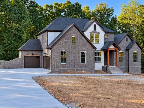 729 Mount Pleasant Rd, Kingston Springs, TN 37082