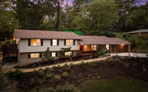 3008 Brownwood Dr, Chattanooga, TN 37404