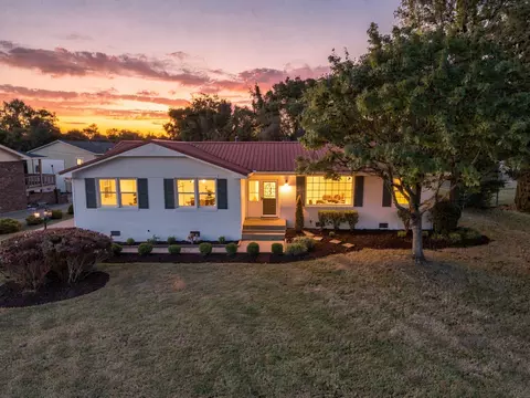 307 Westhill Dr, Lebanon, TN 37087