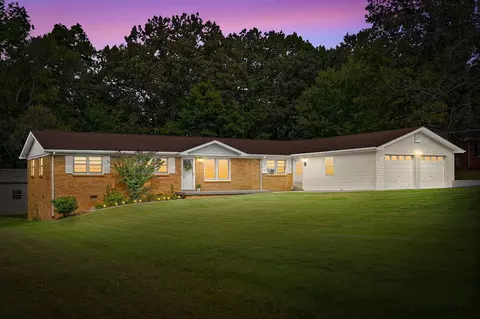 185 Benco Hills Dr, Camden, TN 38320