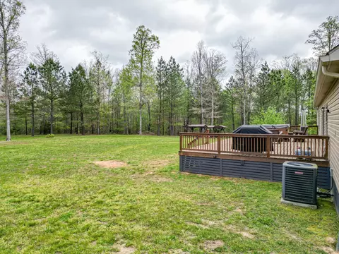 Exterior - 920 Mason Bates Bend Rd, Centerville, TN 37033 photo 8 of 24