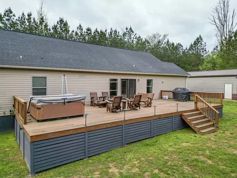 Exterior - 920 Mason Bates Bend Rd, Centerville, TN 37033 photo 6 of 24