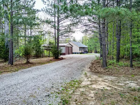 Exterior - 920 Mason Bates Bend Rd, Centerville, TN 37033 photo 1 of 24