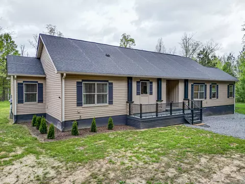 Exterior - 920 Mason Bates Bend Rd, Centerville, TN 37033 photo 2 of 24