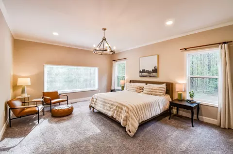 Bedroom - 920 Mason Bates Bend Rd, Centerville, TN 37033 photo 2 of 4