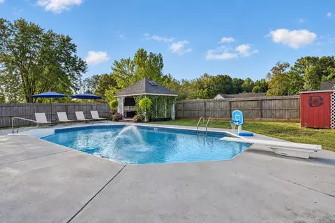 Exterior - 8369 Bethlehem Rd, Springfield, TN 37172 photo 8 of 12