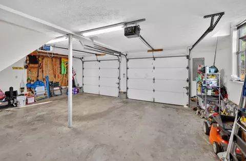 Exterior - 8369 Bethlehem Rd, Springfield, TN 37172 photo 6 of 12