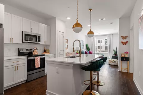 1677 54th Ave N #218, Nashville, TN 37209