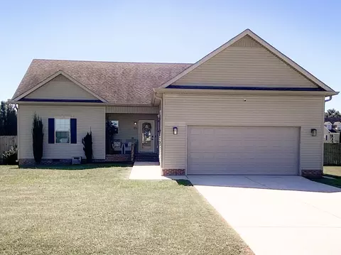 79 Charlotte Dr, Winchester, TN 37398