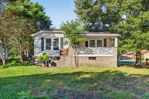 448 W State Line Rd, Rossville, GA 30741