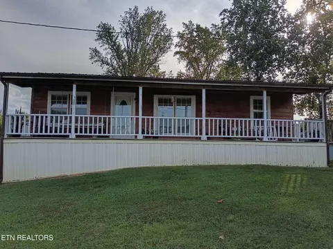 2665 Booty Dr, Newport, TN 37821