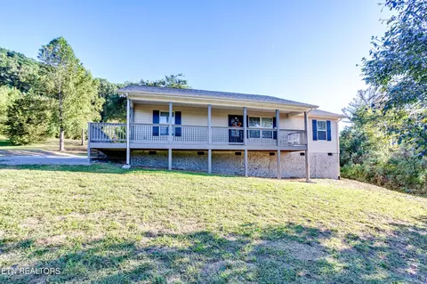 293 Lillian Ln, Maynardville, TN 37807