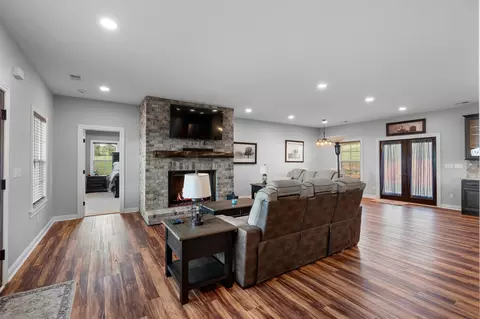 Other - 986 E Pin Hook Rd, Sparta, TN 38583 photo 3 of 15