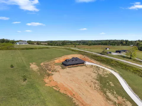 View/Area - 986 E Pin Hook Rd, Sparta, TN 38583 photo 10 of 16