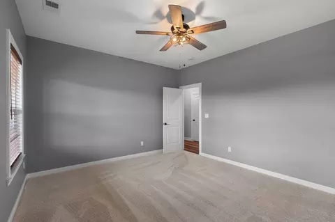 Bedroom - 986 E Pin Hook Rd, Sparta, TN 38583 photo 5 of 7