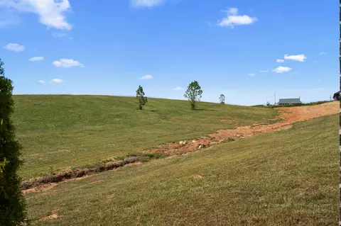 Other - 986 E Pin Hook Rd, Sparta, TN 38583 photo 12 of 15