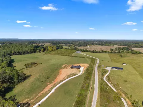 View/Area - 986 E Pin Hook Rd, Sparta, TN 38583 photo 3 of 16