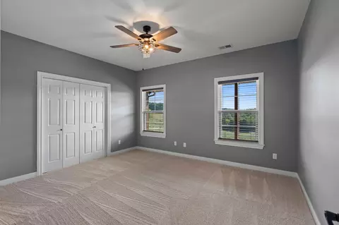 Bedroom - 986 E Pin Hook Rd, Sparta, TN 38583 photo 4 of 7