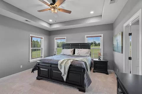 Bedroom - 986 E Pin Hook Rd, Sparta, TN 38583 photo 3 of 7