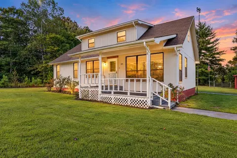 395 Sipes Rd SW, Cleveland, TN 37311