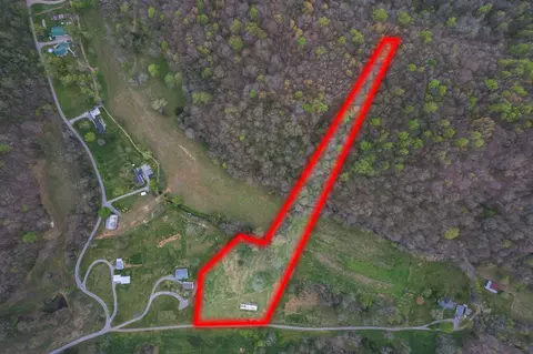 109 Creek Bend Ln, Manchester, TN 37355