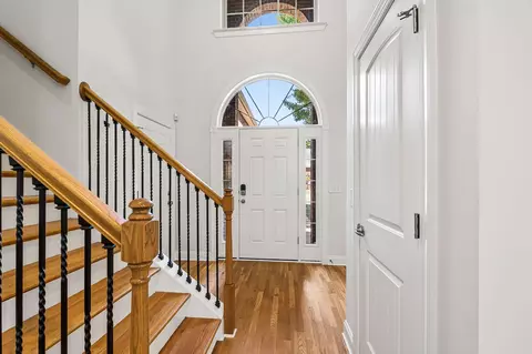 Entry Way - 2813 Wright Haven Ct, Murfreesboro, TN 37130 photo 2 of 6