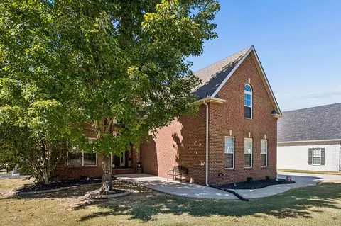 Exterior - 2813 Wright Haven Ct, Murfreesboro, TN 37130 photo 8 of 10