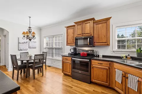 Kitchen - 2813 Wright Haven Ct, Murfreesboro, TN 37130 photo 3 of 3