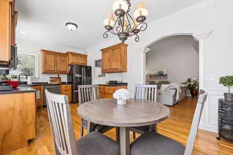 Dining - 2813 Wright Haven Ct, Murfreesboro, TN 37130 photo 4 of 4