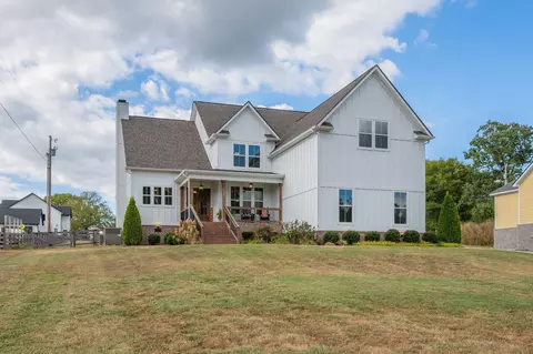 1209 Cliff Amos Rd, Spring Hill, TN 37174