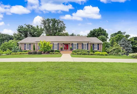 1913 Shamrock Dr, Brentwood, TN 37027
