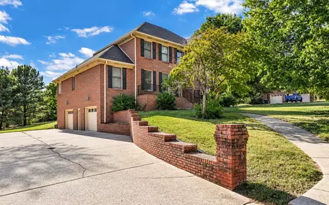 4810 Saint Andrew Ct, Clarksville, TN 37043