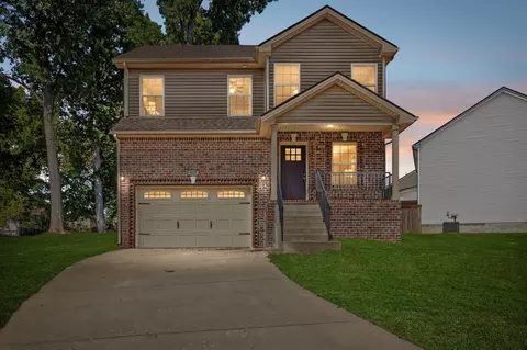 817 Lutz Ln, Clarksville, TN 37042