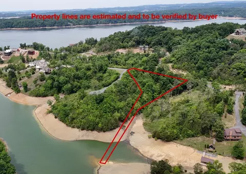 25 Stone Brg, Dandridge, TN 37725