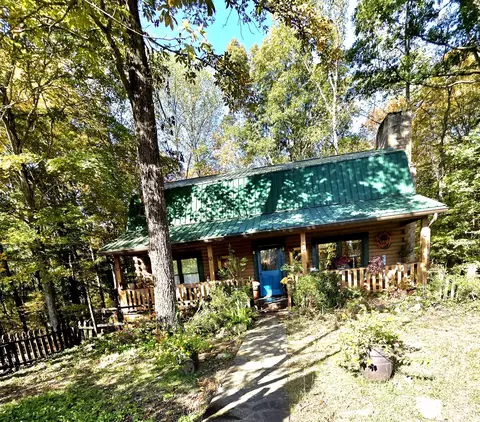1242 Peter Pond Rd, Ashland City, TN 37015